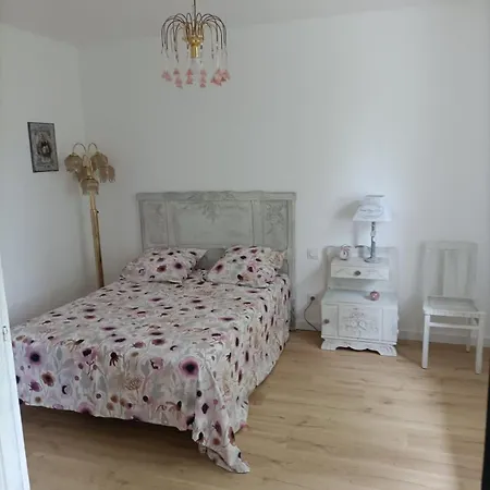 Maison Familiale A La Campagne Cassagne